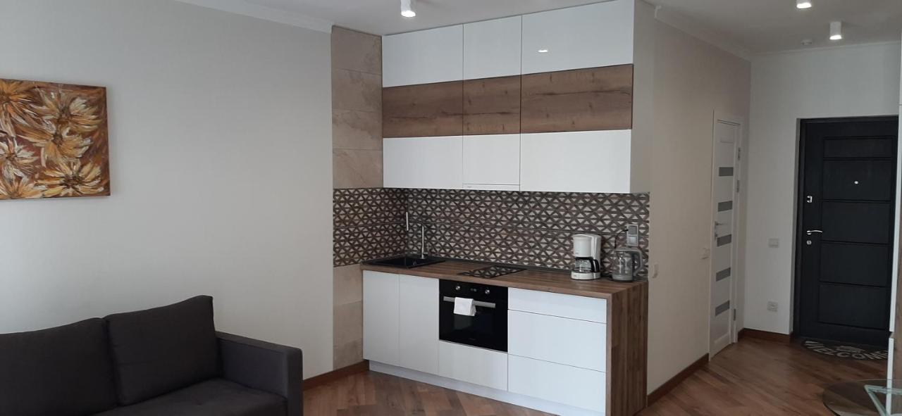 Красивая Квартира С Шикарным Видом У Метро Apartamento Kiev Exterior foto
